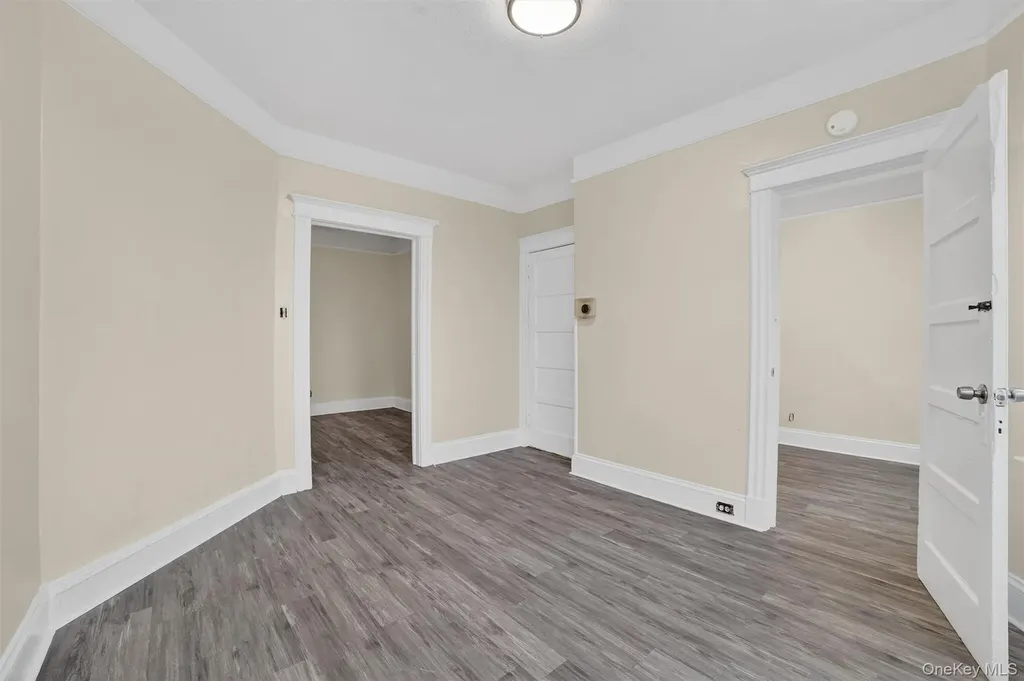 52 Groshon Avenue Yonkers NY 10701