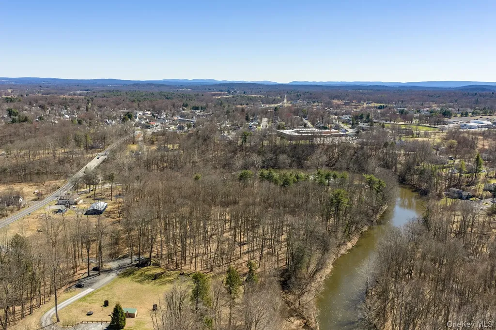 2823 State Route 52 Pine Bush NY 12566