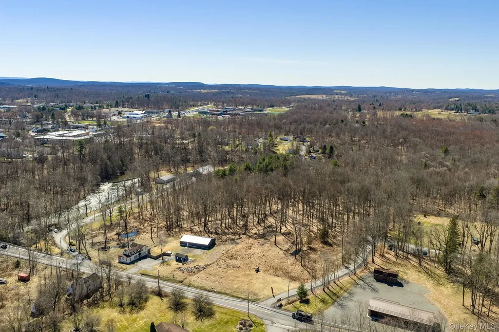 2823 State Route 52 Pine Bush NY 12566