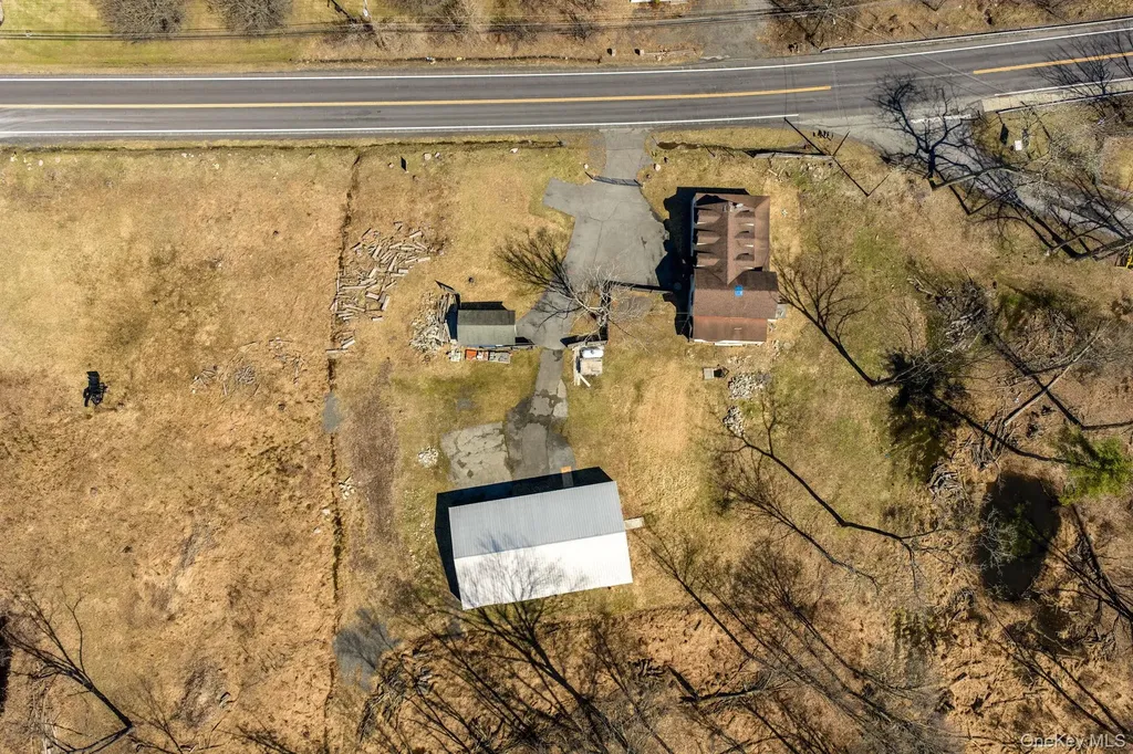 2823 State Route 52 Pine Bush NY 12566