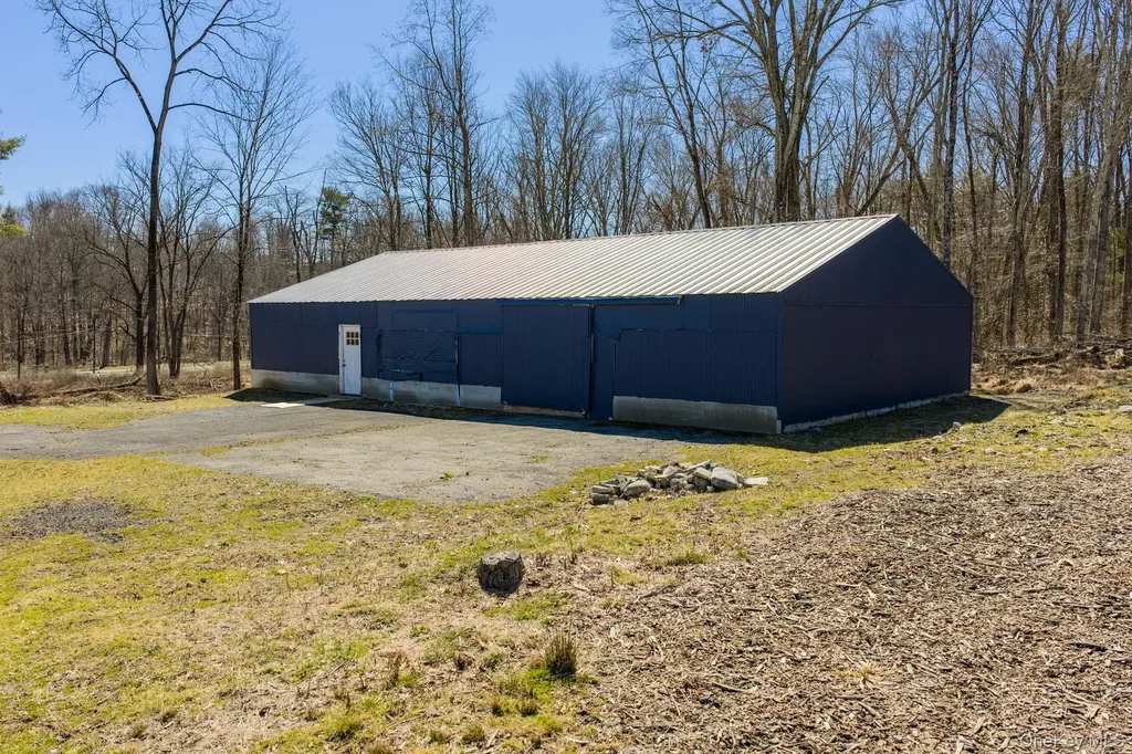 2823 State Route 52 Pine Bush NY 12566