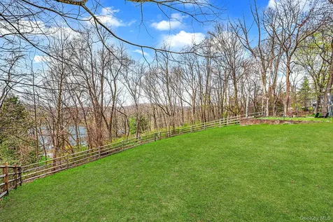 155 N Brewster Road Brewster NY 10509