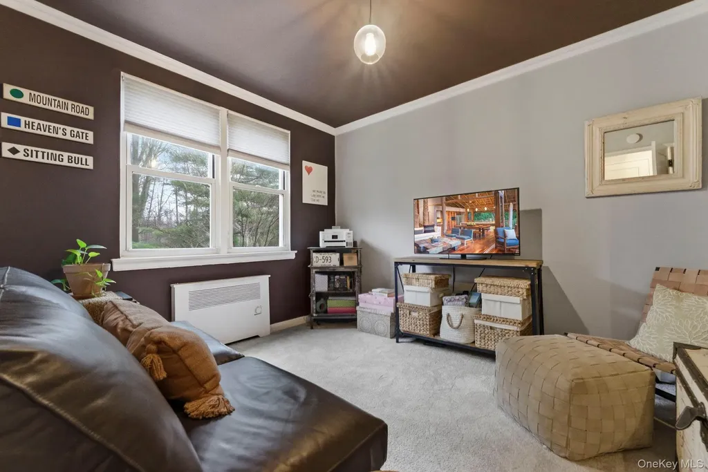 2 Bryant Crescent White Plains NY 10605