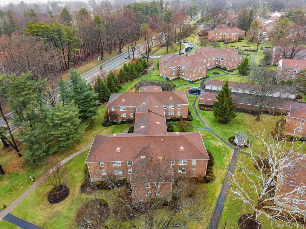 2 Bryant Crescent White Plains NY 10605