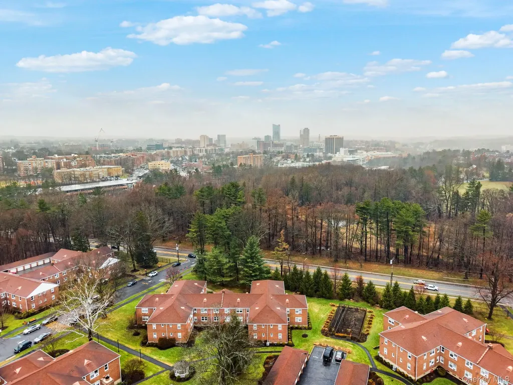 2 Bryant Crescent White Plains NY 10605