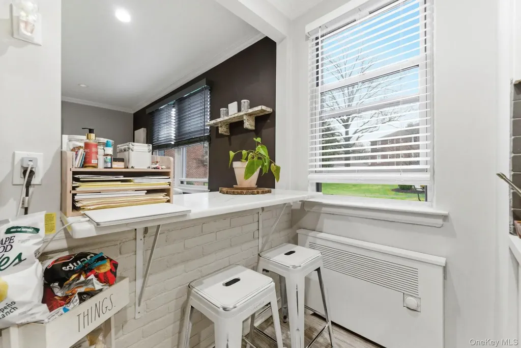 2 Bryant Crescent White Plains NY 10605