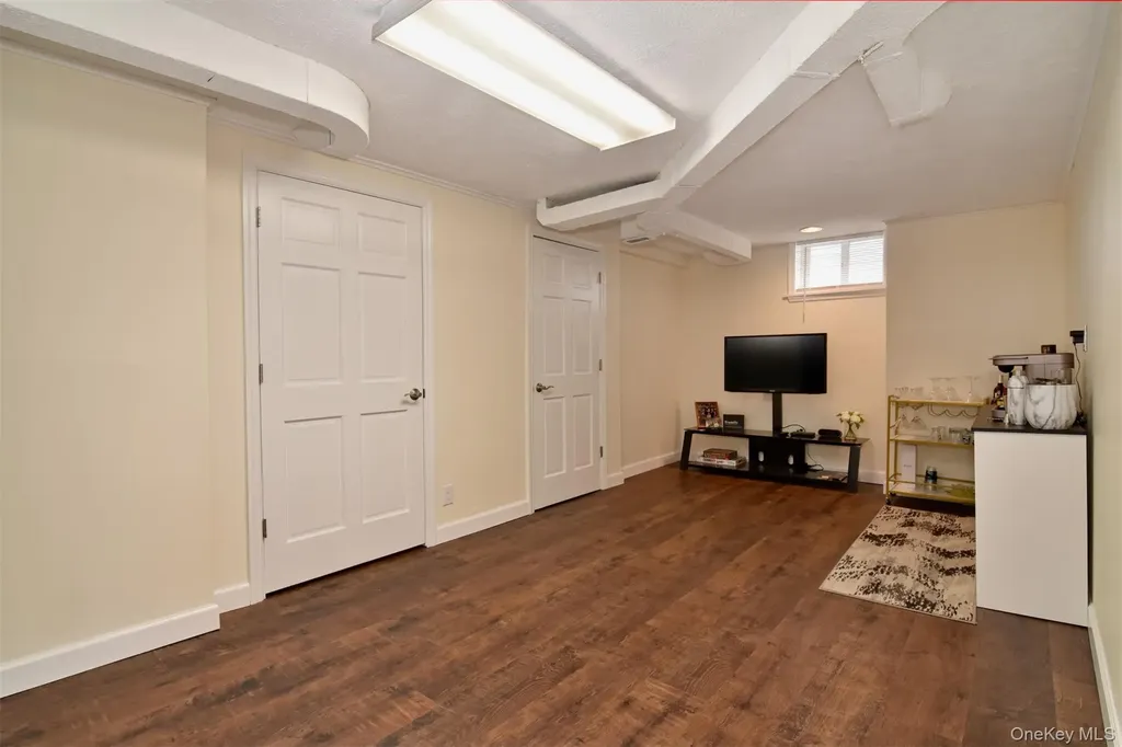 123 Hildreth Place Yonkers NY 10704