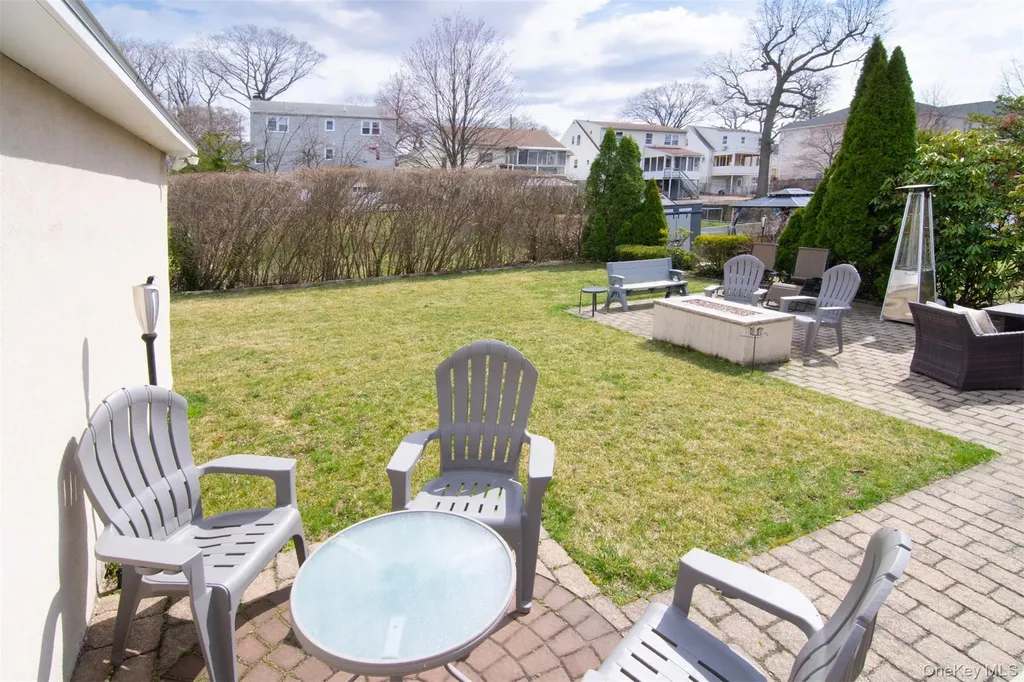 123 Hildreth Place Yonkers NY 10704