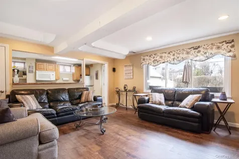 123 Hildreth Place Yonkers NY 10704