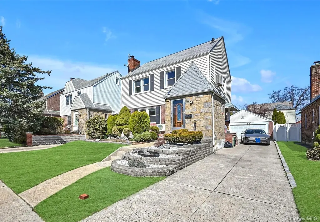 163-29 16th Avenue Whitestone NY 11357