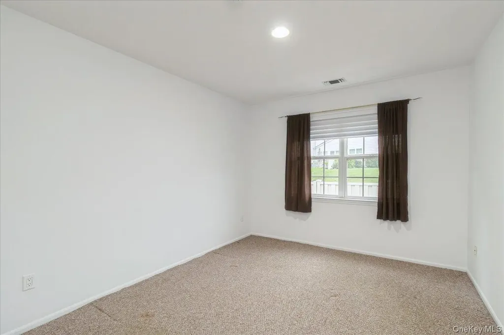 163 Theodore Drive Coram NY 11727