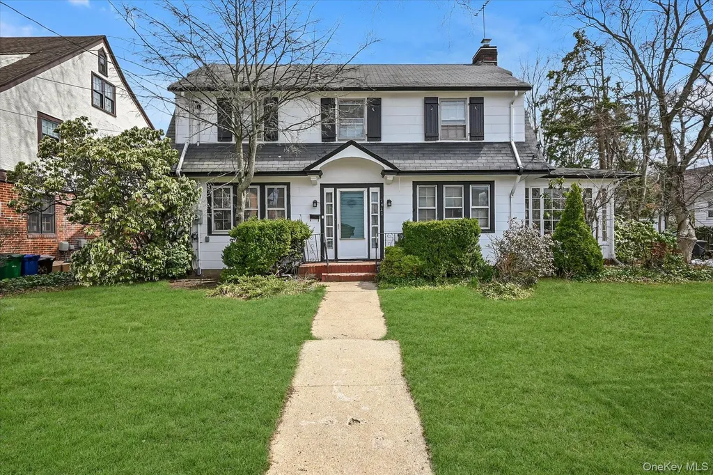 14-21 159th Street Beechhurst NY 11357