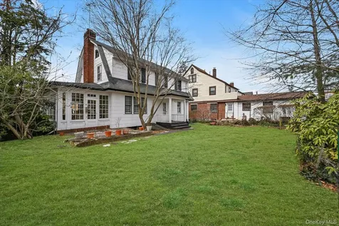 14-21 159th Street Beechhurst NY 11357