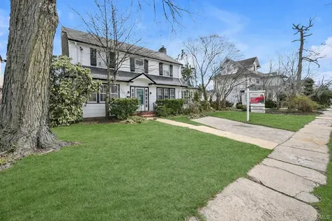 14-21 159th Street Beechhurst NY 11357