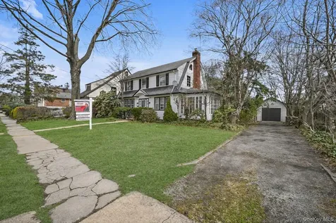 14-21 159th Street Beechhurst NY 11357