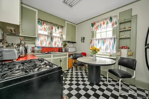 14-21 159th Street Beechhurst NY 11357