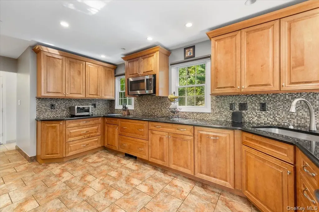 103 Bradley Avenue White Plains NY 10607