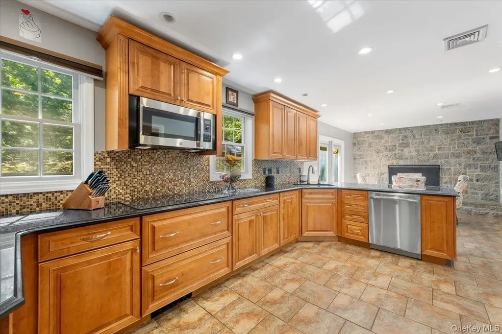 103 Bradley Avenue White Plains NY 10607
