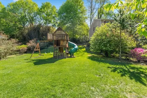 103 Bradley Avenue White Plains NY 10607