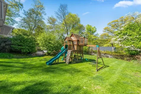 103 Bradley Avenue White Plains NY 10607