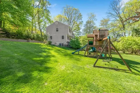 103 Bradley Avenue White Plains NY 10607