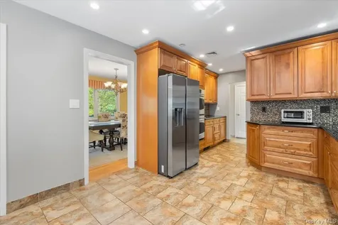 103 Bradley Avenue White Plains NY 10607