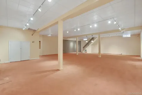 411 Albany Avenue Kingston NY 12401
