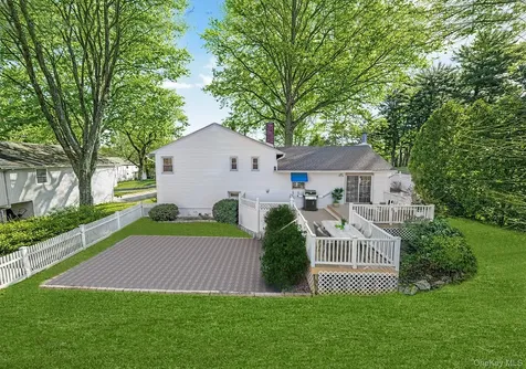 14 Alden Place Hartsdale NY 10530