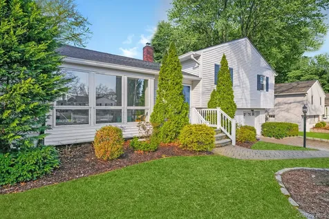 14 Alden Place Hartsdale NY 10530