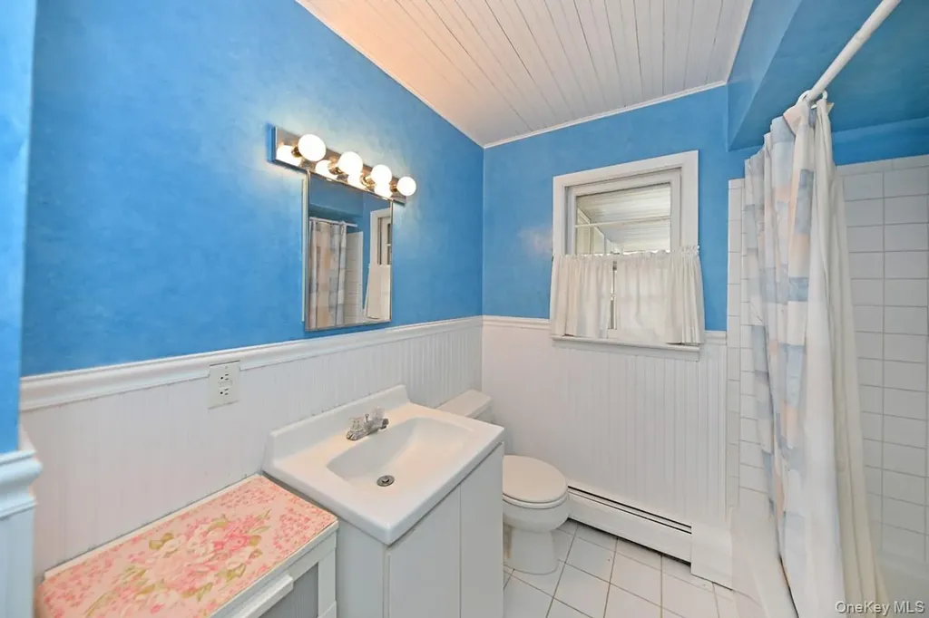 160 E Willow Tree Road Spring Valley NY 10977