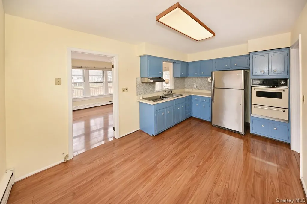 160 E Willow Tree Road Spring Valley NY 10977