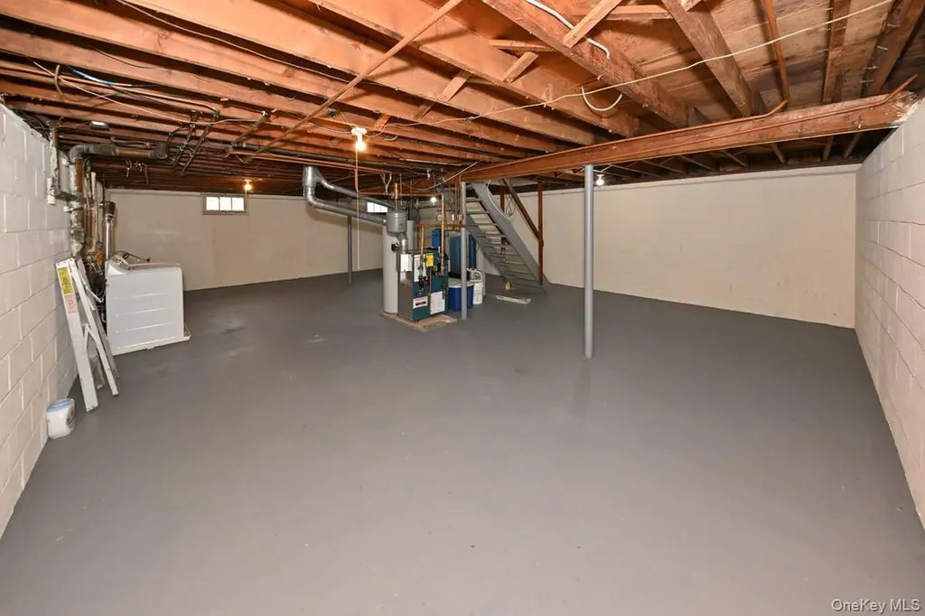 160 E Willow Tree Road Spring Valley NY 10977