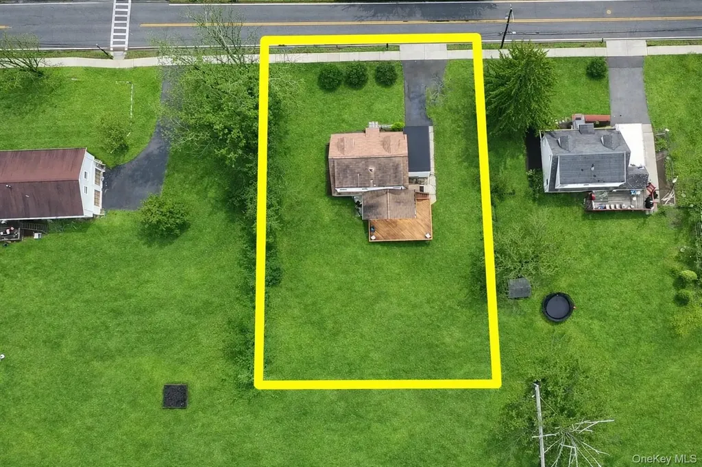 160 E Willow Tree Road Spring Valley NY 10977