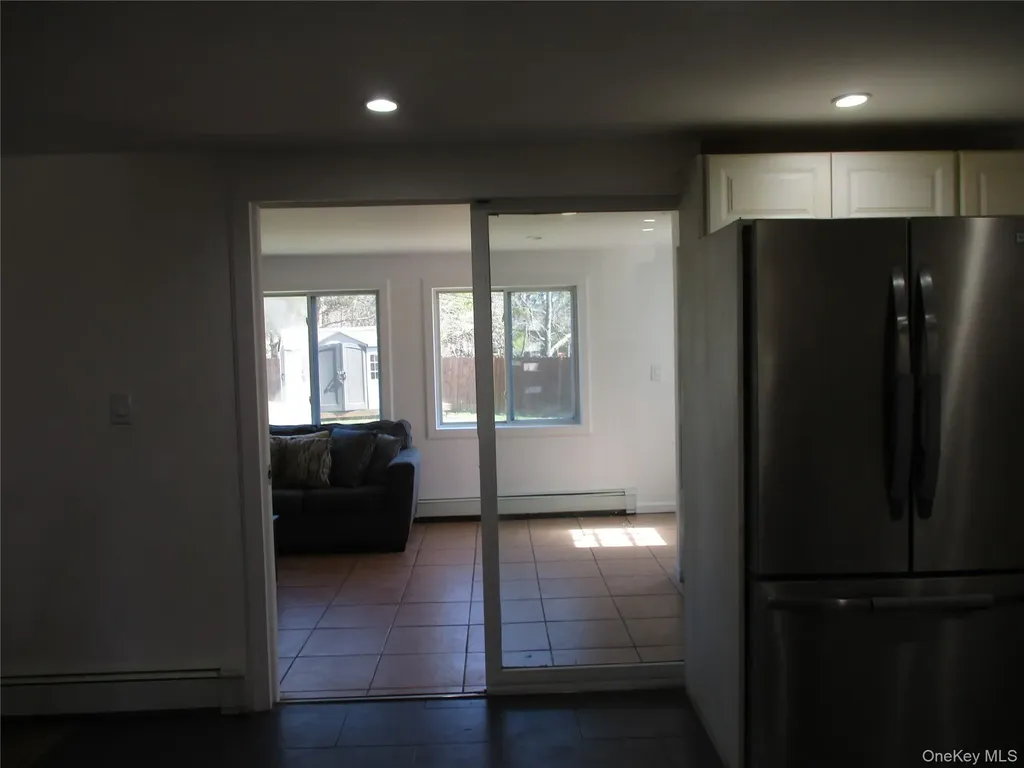 39 Split Cedar Drive Islandia NY 11749