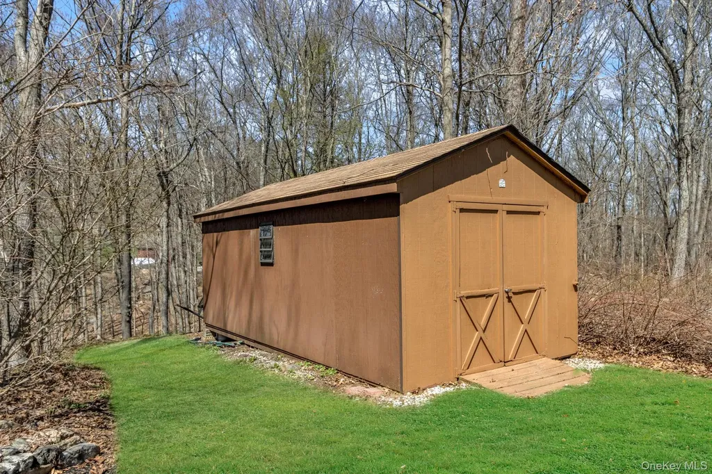 26 Drovers Lane Brewster NY 10509