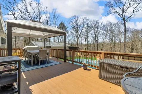 26 Drovers Lane Brewster NY 10509