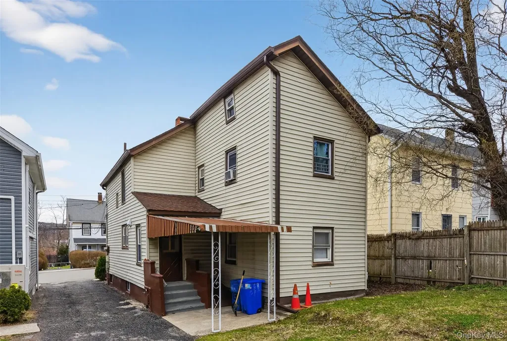 113 Old Bay Street Peekskill NY 10566