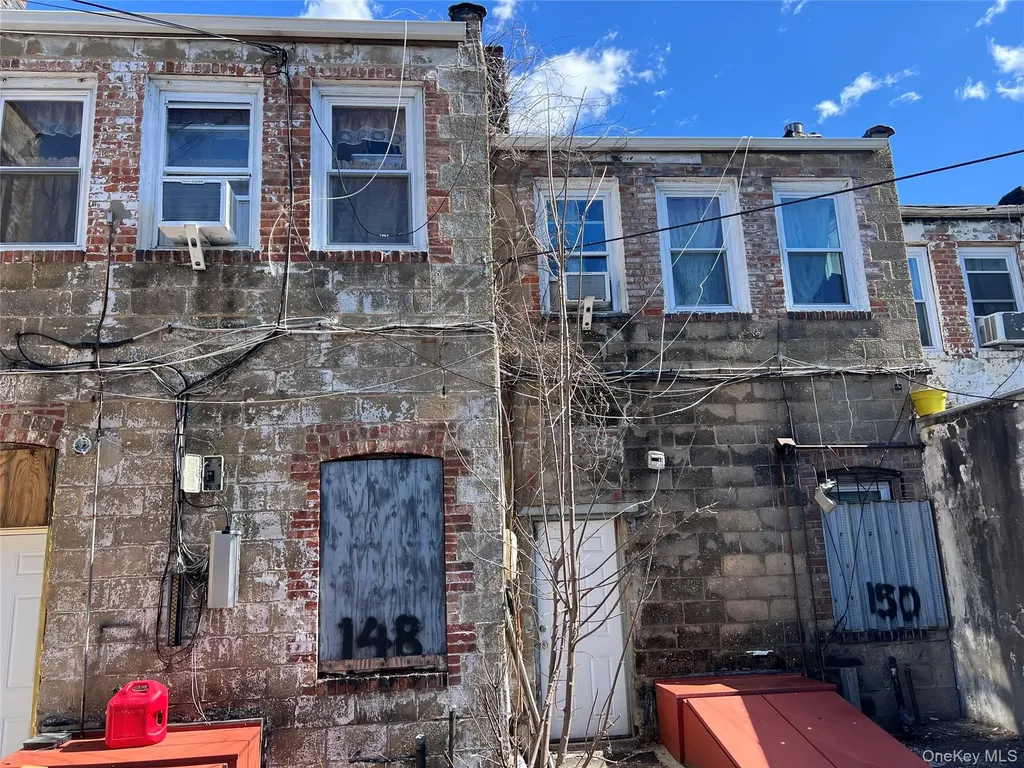 150 S Main Street Freeport NY 11520
