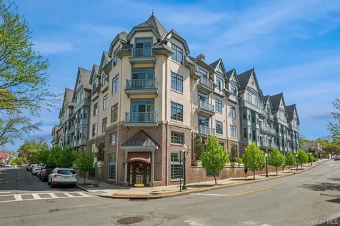 55 1st Street Pelham NY 10803