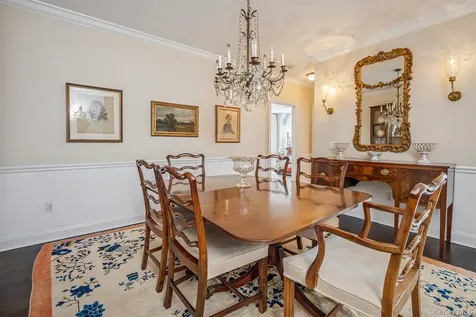 55 1st Street Pelham NY 10803