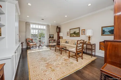 55 1st Street Pelham NY 10803