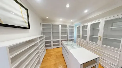2378 5th Street East Meadow NY 11554