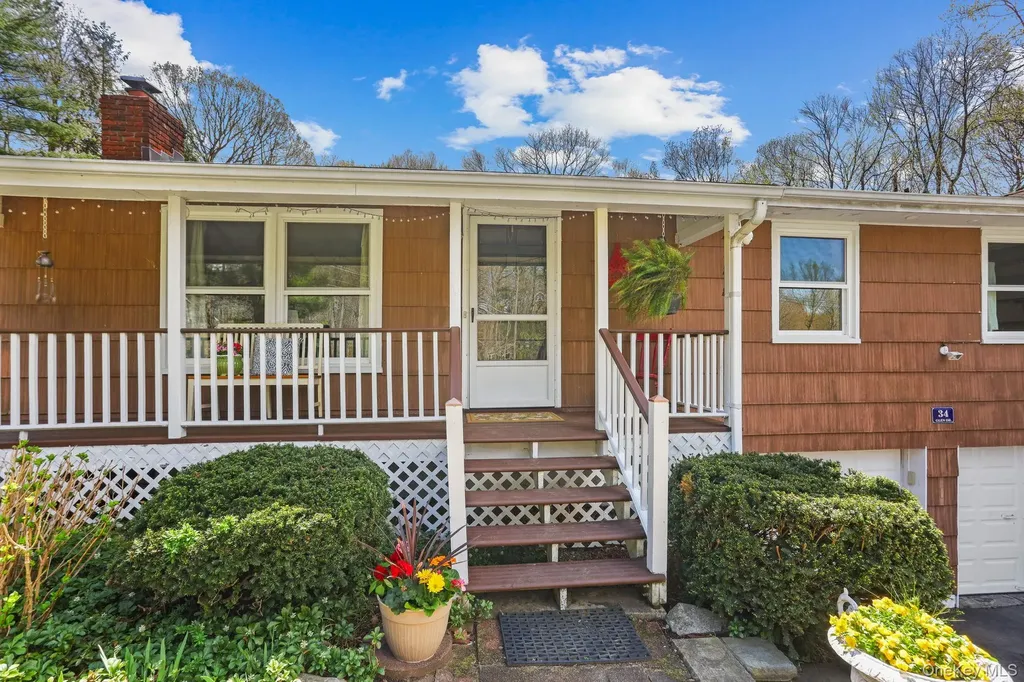 34 Glen Drive South Salem NY 10590