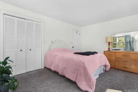 34 Glen Drive South Salem NY 10590