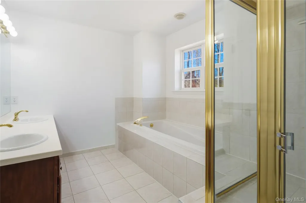 2 Deer Tree Lane Briarcliff Manor NY 10510