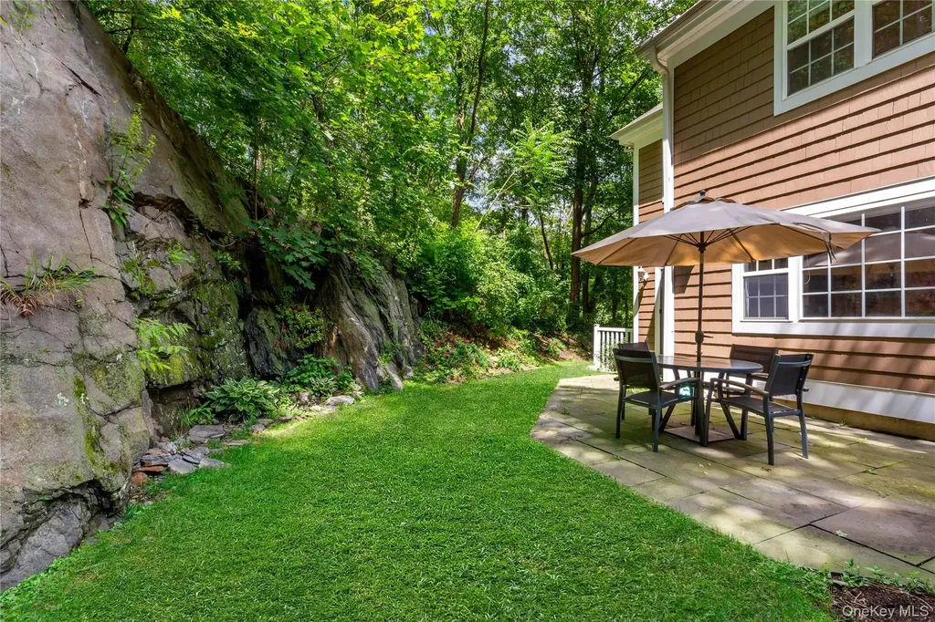 2 Deer Tree Lane Briarcliff Manor NY 10510