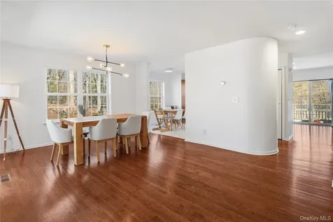 2 Deer Tree Lane Briarcliff Manor NY 10510