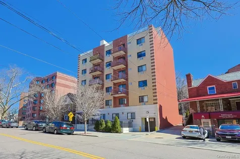141-16 84th Drive Briarwood NY 11435