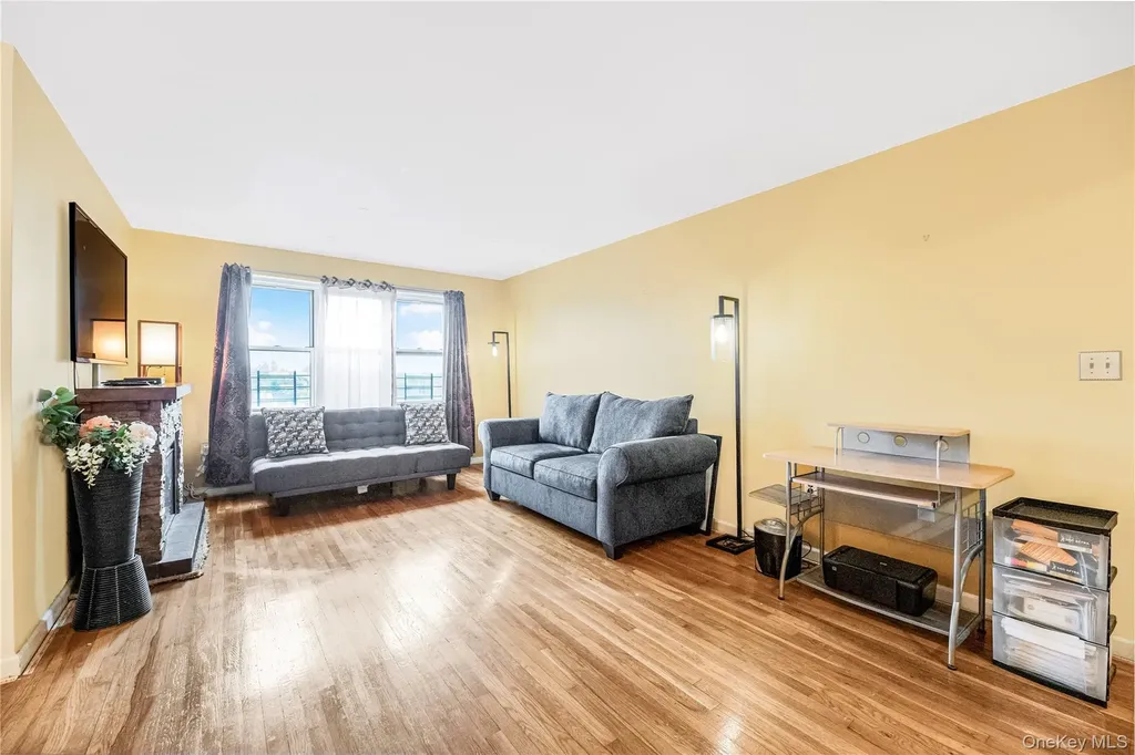 11 Balint Drive Yonkers NY 10710