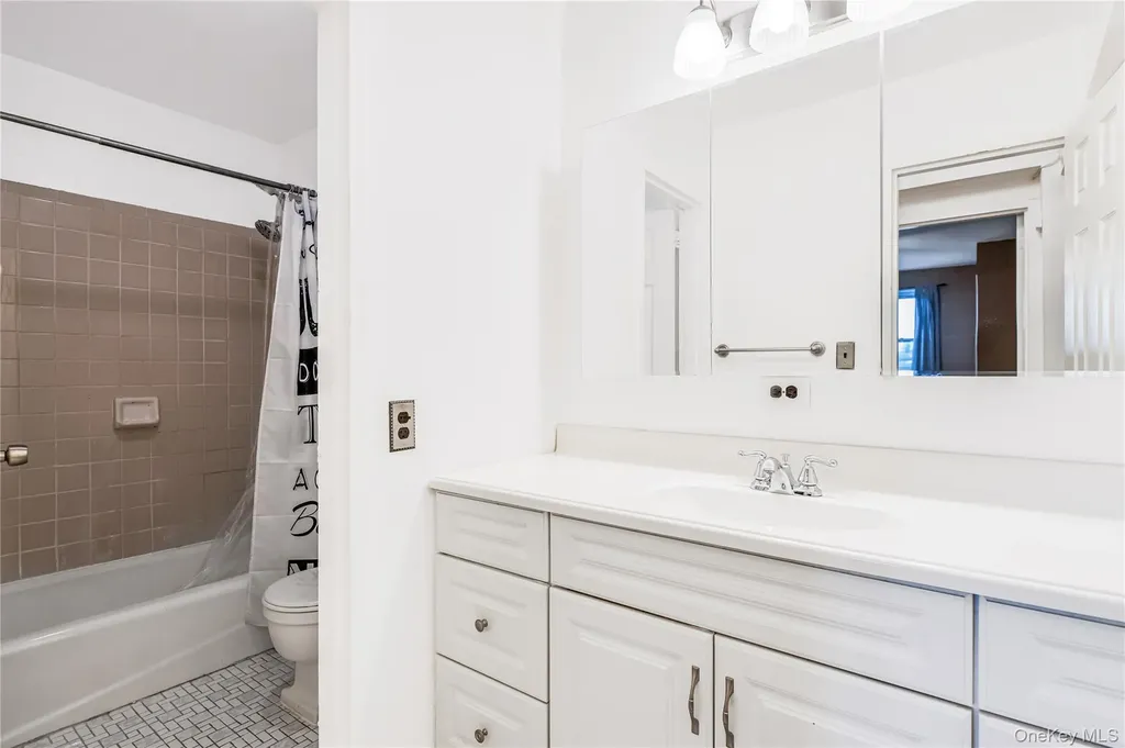 11 Balint Drive Yonkers NY 10710